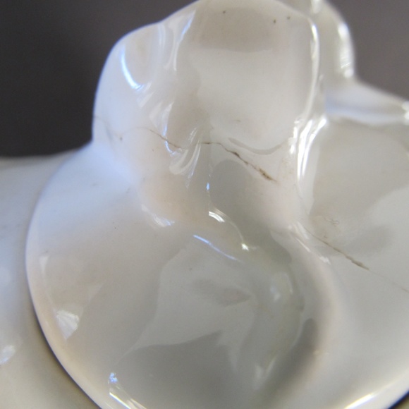 White Porcelain Chubby Bird Tea Pot Tht Designs - Picture 13 of 13